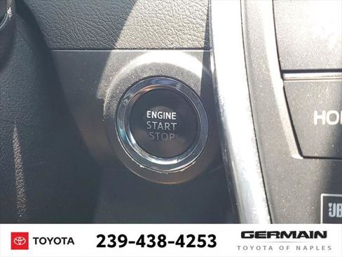 Certified 2017 Toyota Camry XSE FWD image 32