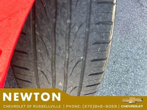 Used 2020 Chevrolet Camaro LT RWD image 36