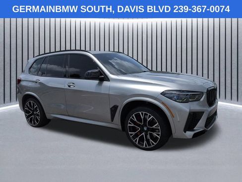 Used 2022 BMW X5 M w/ Competition Package 2 AWD/4WD image 3