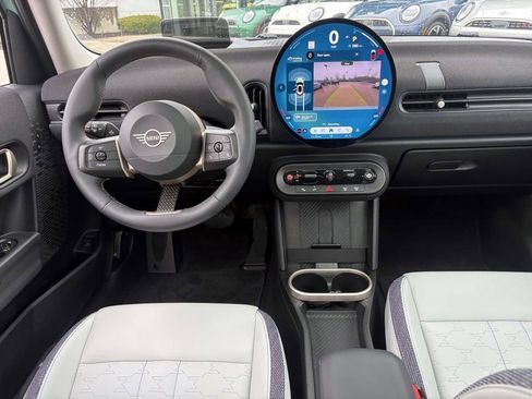 Used 2025 MINI Cooper S image 27