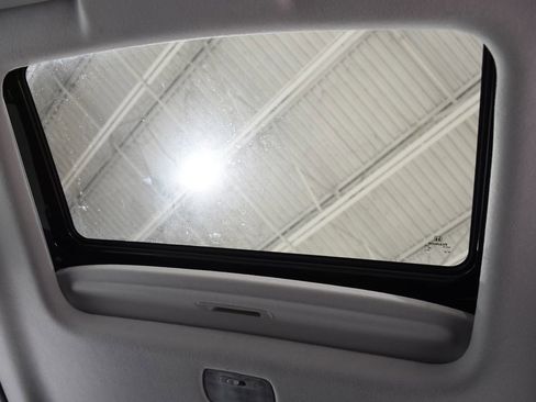 Used 2020 Honda Fit EX image 27