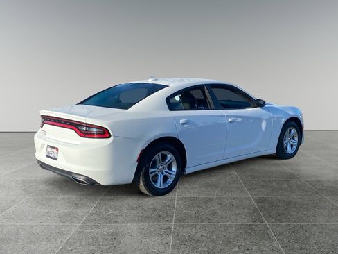 Used 2023 Dodge Charger SXT image 5