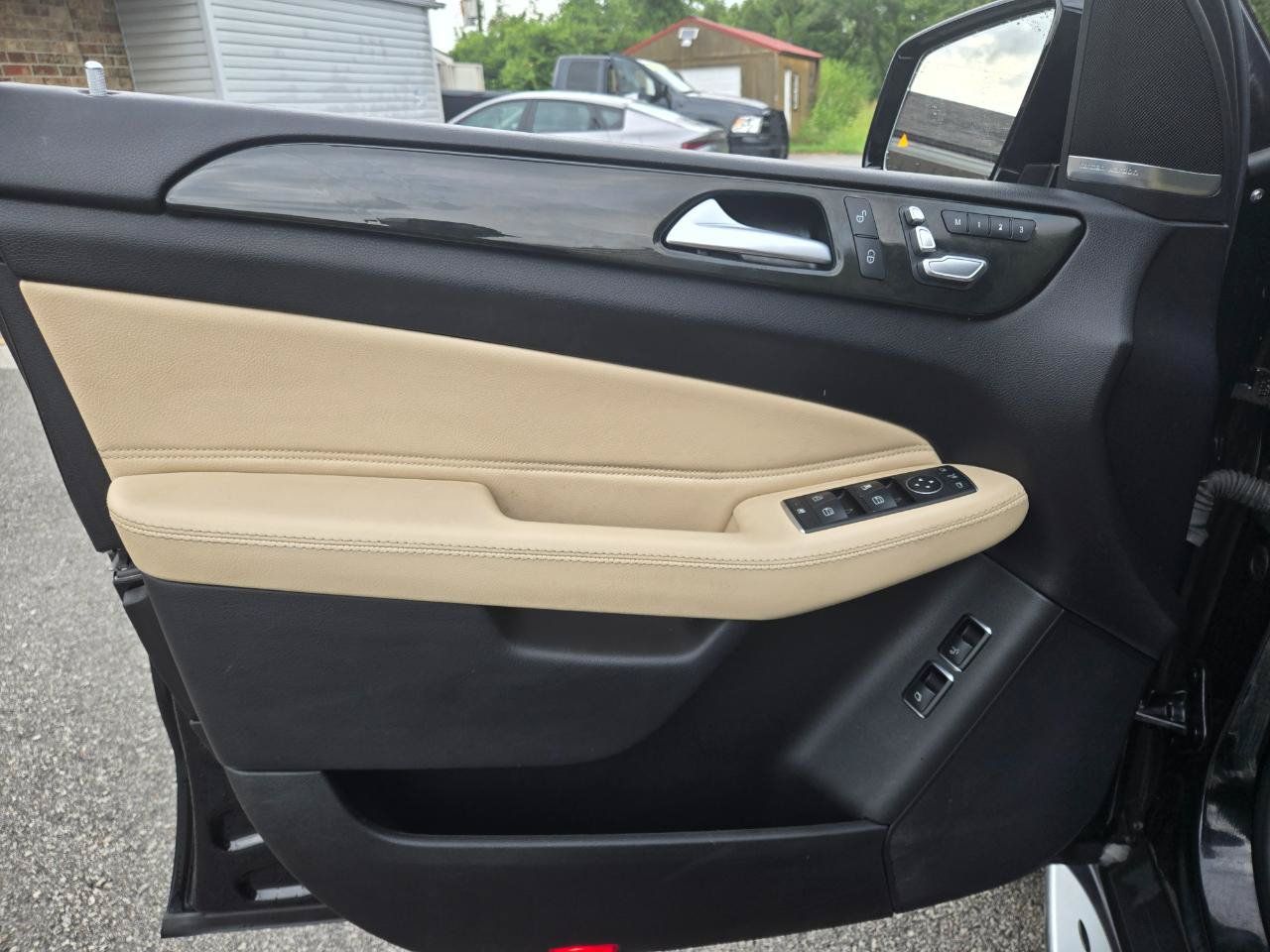 Used 2017 Mercedes-Benz GLS 450 4MATIC w/ Premium Package image 19