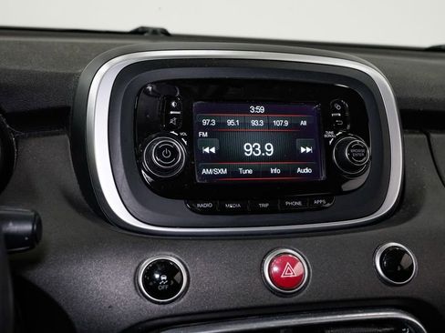 Used 2016 FIAT 500X Trekking image 12