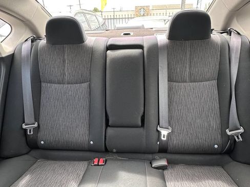 Used 2014 Nissan Sentra SV w/ SV Driver Package FWD image 6