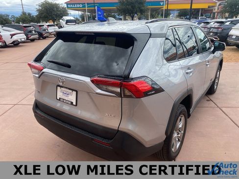 Used 2024 Toyota RAV4 XLE image 9