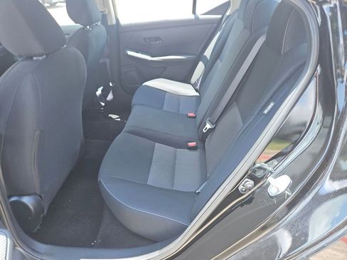 Used 2025 Nissan Sentra SV FWD image 27
