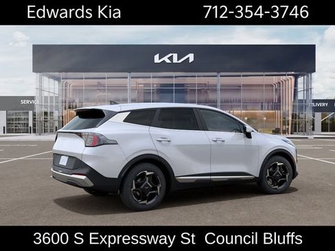 New 2026 Kia Sportage EX FWD image 7