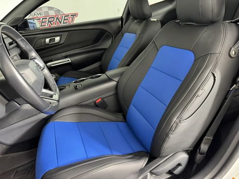 Used 2024 Ford Mustang GT RWD image 28