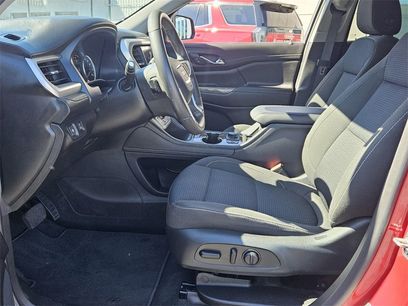 Certified 2023 GMC Acadia SLE w/ Driver Convenience Package