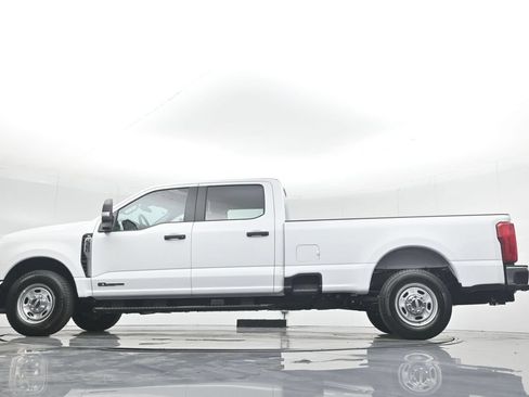 New 2026 Ford F350 XL w/ XL Chrome Package RWD image 53