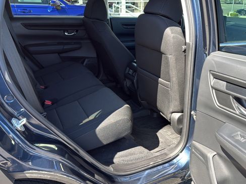 Used 2023 Honda CR-V EX image 11