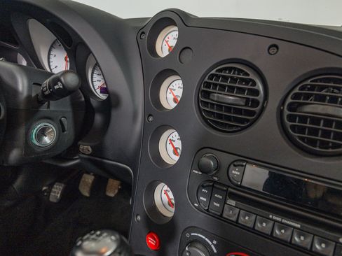 Used 2005 Dodge Viper SRT-10 image 35