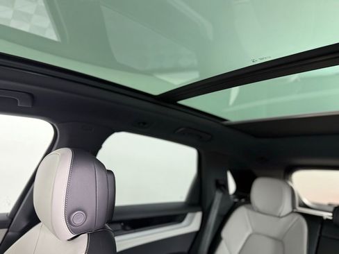 New 2026 Porsche Cayenne AWD/4WD image 30