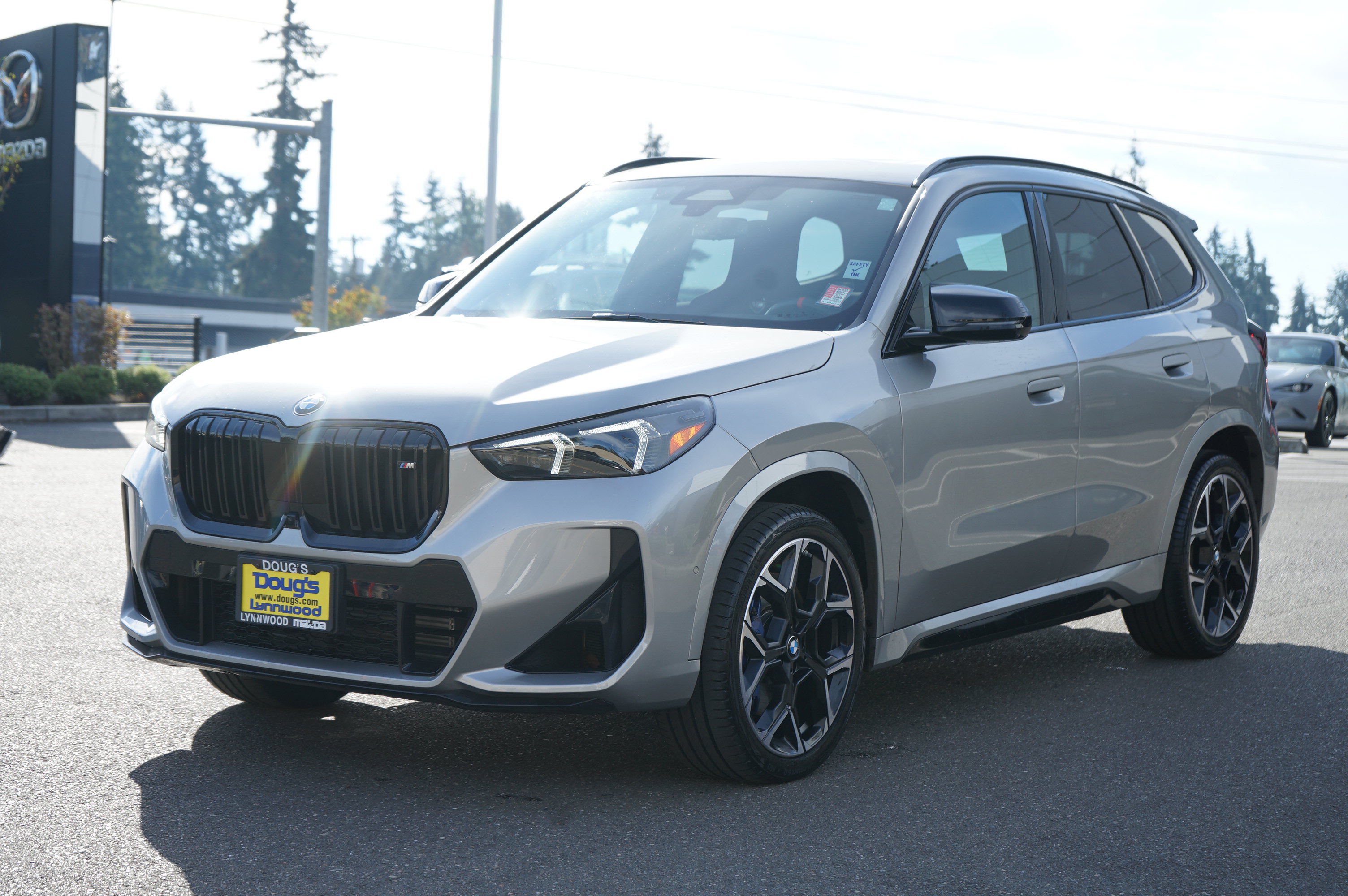 Used 2025 BMW X1 M35i w/ Premium Package AWD/4WD image 8