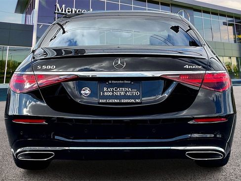 Used 2025 Mercedes-Benz S 580 S 580 image 4