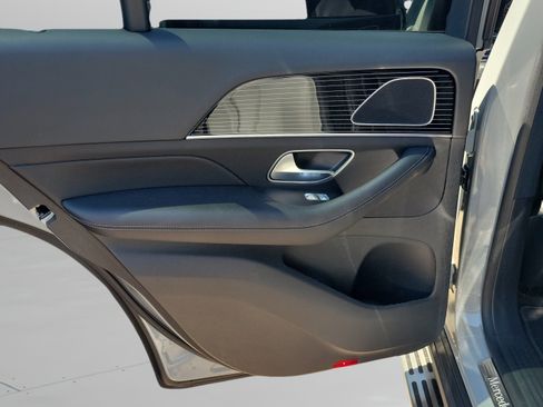 Certified 2024 Mercedes-Benz GLE 450 4MATIC image 6