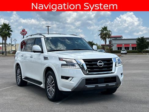 Used 2023 Nissan Armada SL w/ Captain's Chairs Package RWD image 9