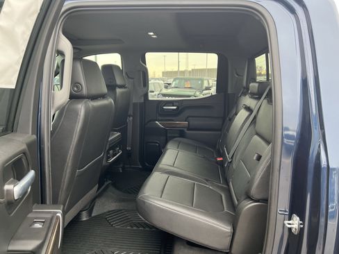 Used 2021 Chevrolet Silverado 1500 LT Trail Boss w/ Convenience Package II image 19