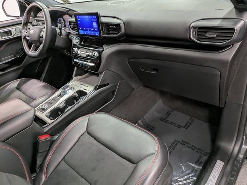 Used 2022 Ford Explorer ST-Line w/ Class IV Trailer Tow Package image 29