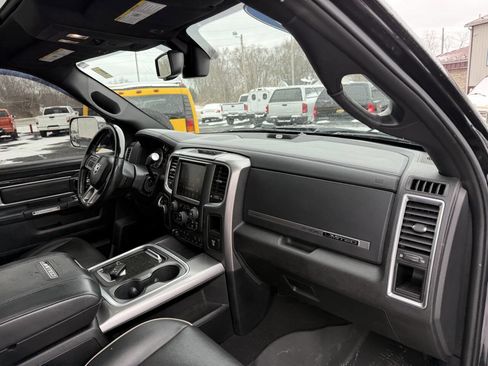 Used 2016 RAM 3500 Laramie Longhorn image 34