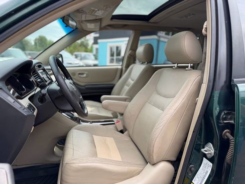 Used 2003 Toyota Highlander Limited AWD/4WD image 10