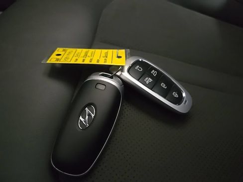 Used 2020 Hyundai Sonata SEL Plus w/ Tech Package FWD image 28