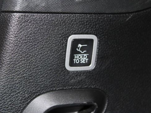 Used 2024 Jeep Wagoneer Series II image 16