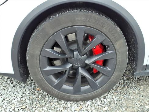 Used 2022 Tesla Model X Plaid image 36