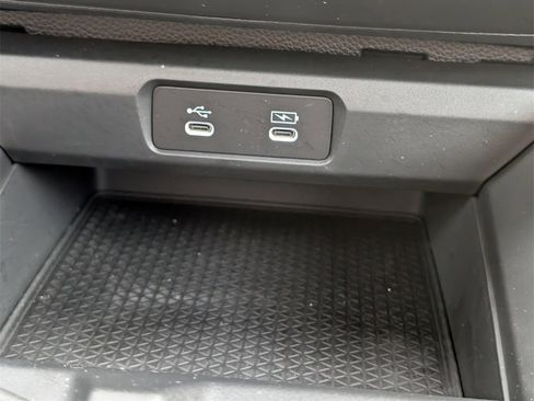 Certified 2025 Honda Accord LX image 19