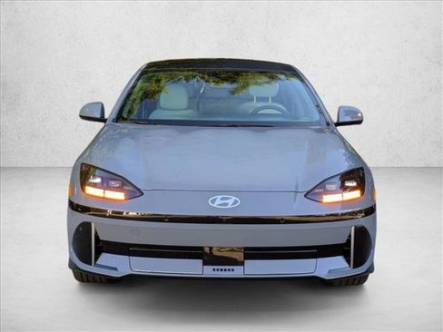 New 2025 Hyundai Ioniq 6 Limited image 6