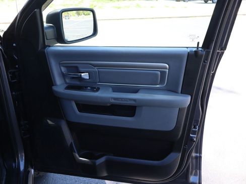 Used 2019 RAM 1500 Big Horn AWD/4WD image 26