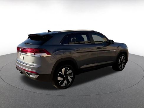 Used 2025 Volkswagen Atlas Cross Sport SE image 15