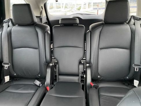 Used 2025 Honda Odyssey EX-L image 22