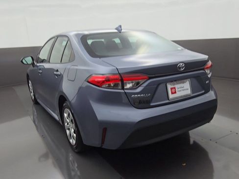 Certified 2025 Toyota Corolla LE w/ Convenience Package FWD image 6