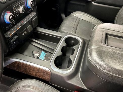 Used 2021 GMC Sierra 1500 Denali w/ Denali Ultimate Package image 16