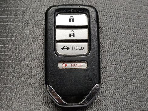Used 2018 Honda Accord LX image 32