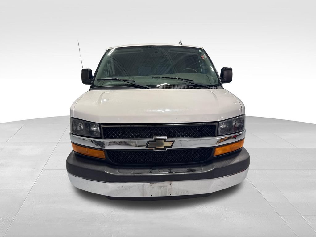 Used 2016 Chevrolet Express 2500 LT w/ LT Preferred Equipment Group RWD image 47