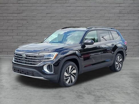 New 2026 Volkswagen Atlas SE FWD image 3