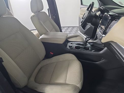 Used 2022 Chevrolet Traverse LT w/ LPO, Cargo Package AWD/4WD image 40