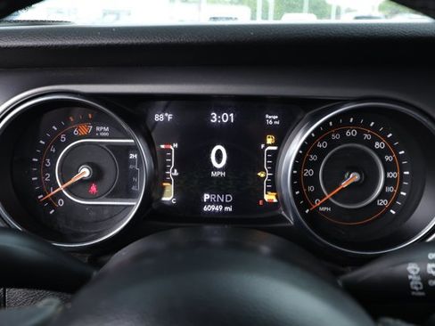Used 2023 Jeep Wrangler Sport AWD/4WD image 13
