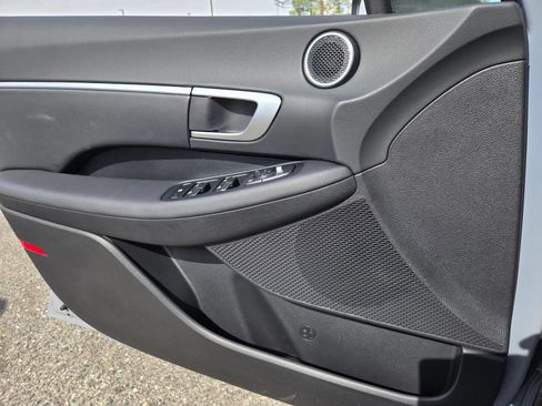 New 2026 Hyundai Sonata Blue FWD image 16