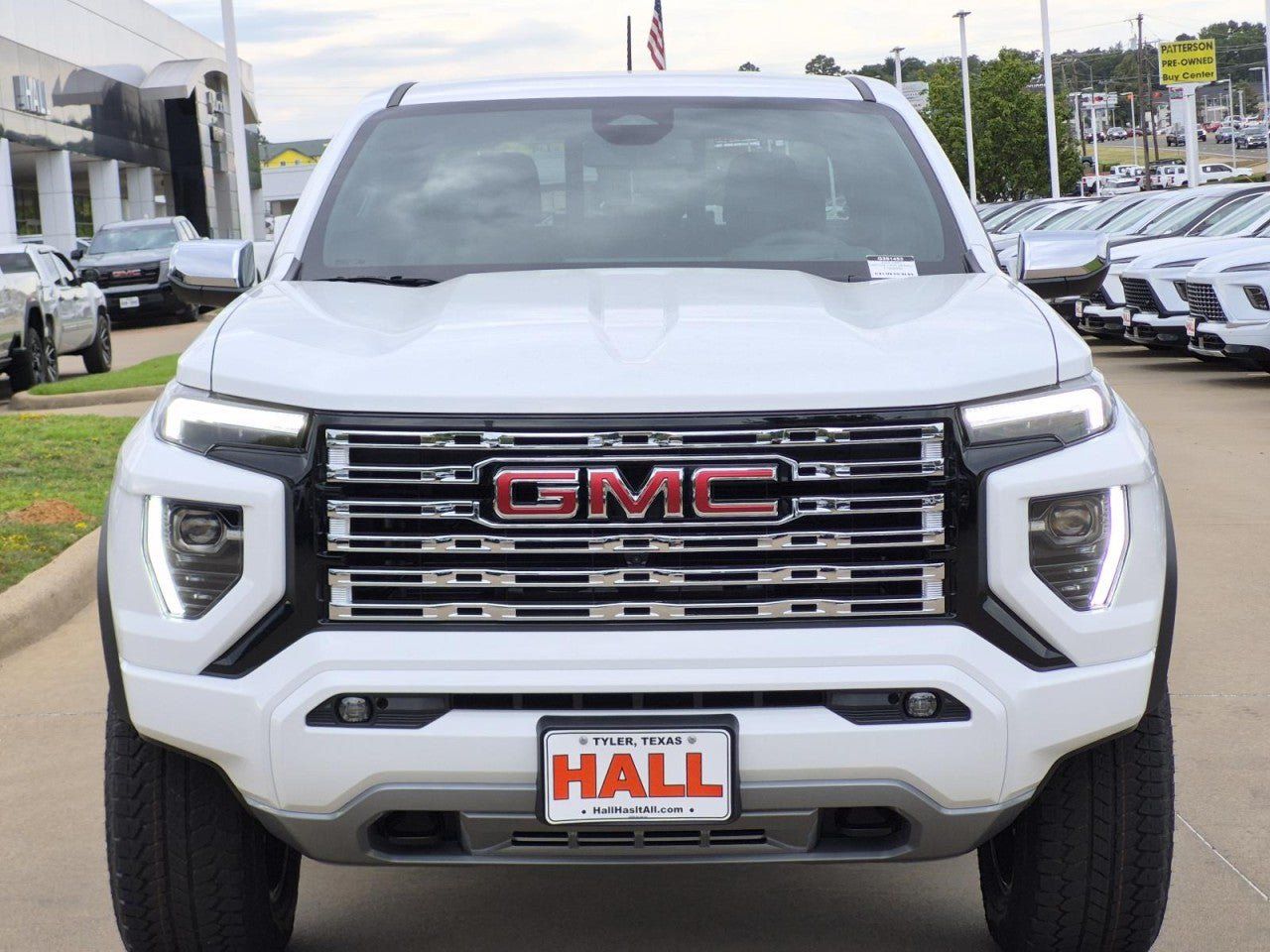 New 2026 GMC Canyon Denali AWD/4WD image 2
