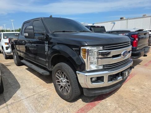 Used 2019 Ford F250 Lariat w/ Lariat Ultimate Package AWD/4WD image 7