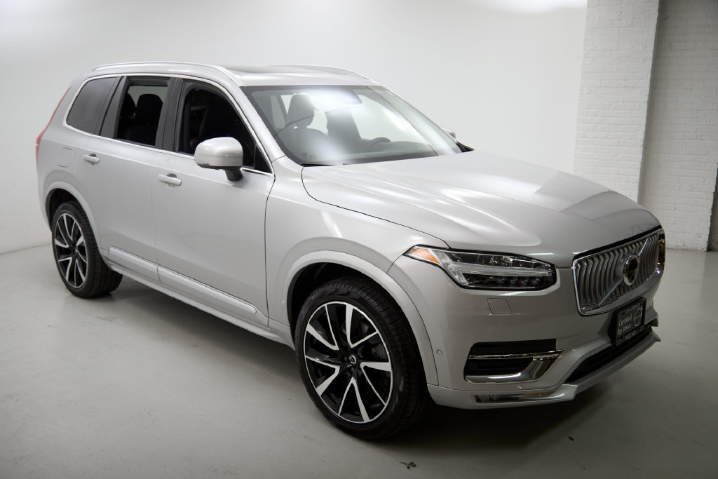 Certified 2024 Volvo XC90 B6 Plus w/ Protection Package Premier AWD/4WD image 4