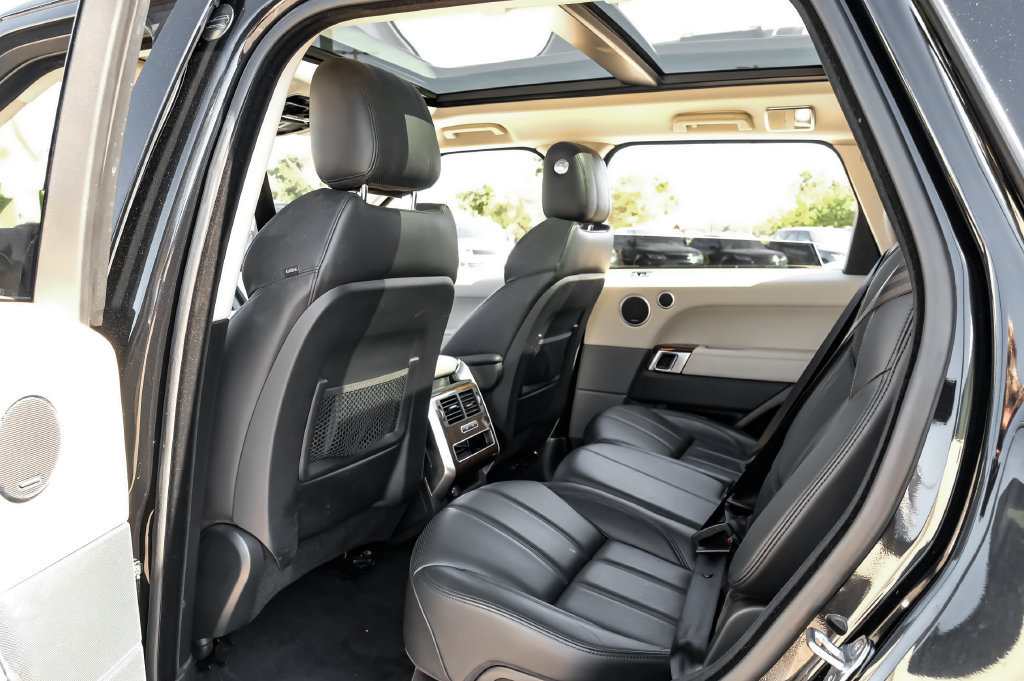 Used 2016 Land Rover Range Rover Sport HSE AWD/4WD image 42