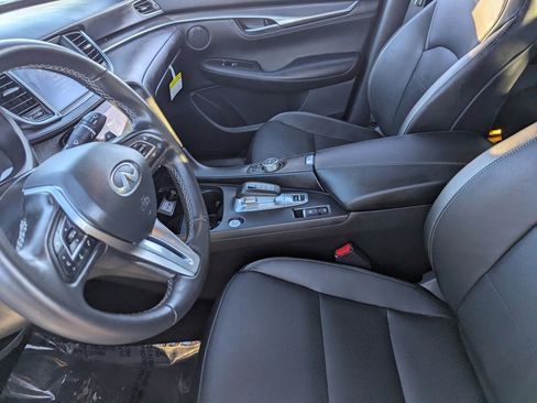 Certified 2025 INFINITI QX55 Luxe w/ Accent Package image 27