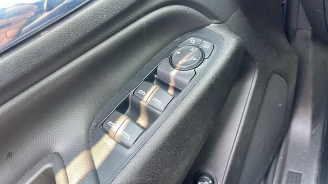 Used 2018 Chevrolet Equinox LT AWD/4WD image 22