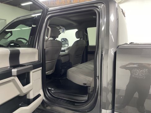 Used 2020 Ford F150 XLT w/ Max Trailer Tow Package AWD/4WD image 15