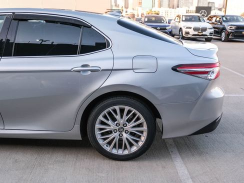 Certified 2020 Toyota Camry XLE w/ Driver Assist Package FWD image 8
